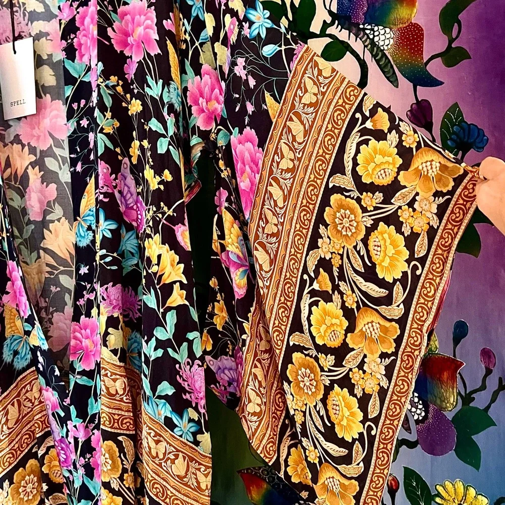 🌺🎉HP🎉🌺 NWT Spell & The Gypsy Butterfly Short Robe - Picture 9 of 16
